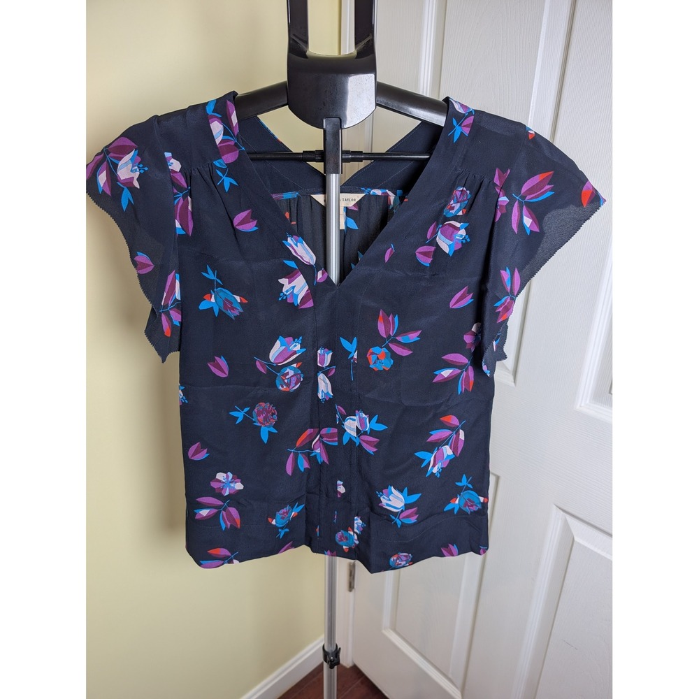 Rebecca Taylor Silk Blouse Womens Size 2 Navy Blue Floral Flutter Sleeve V-Neck